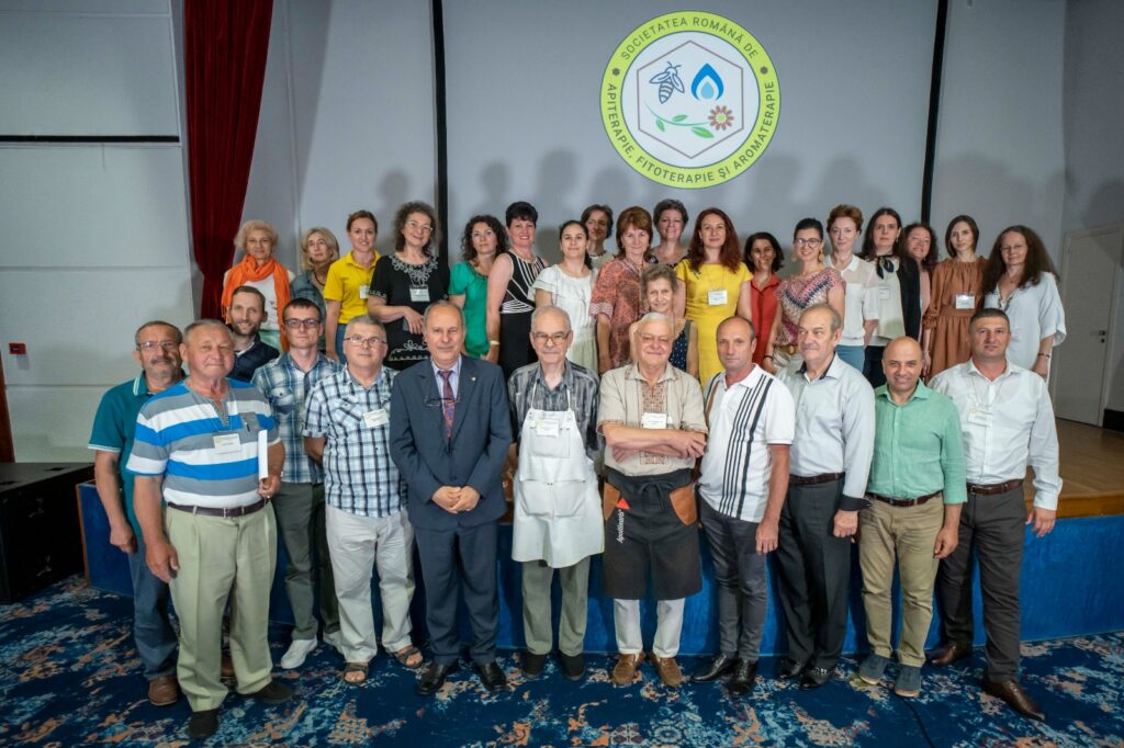 Primul Congres al Societății Române de Apiterapie, Fitoterapie și Aromaterapie